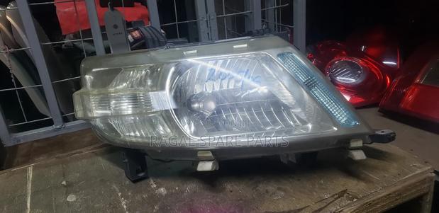 Toyota Serena Headlights 2005 Non Xenon - main view