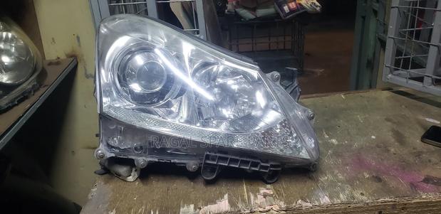 Toyota Crown Majesta Headlights Xenon