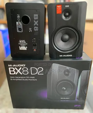M Audio Bx8 D2 Monitor Speakers