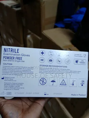 Single Use Nitrile Gloves A Box