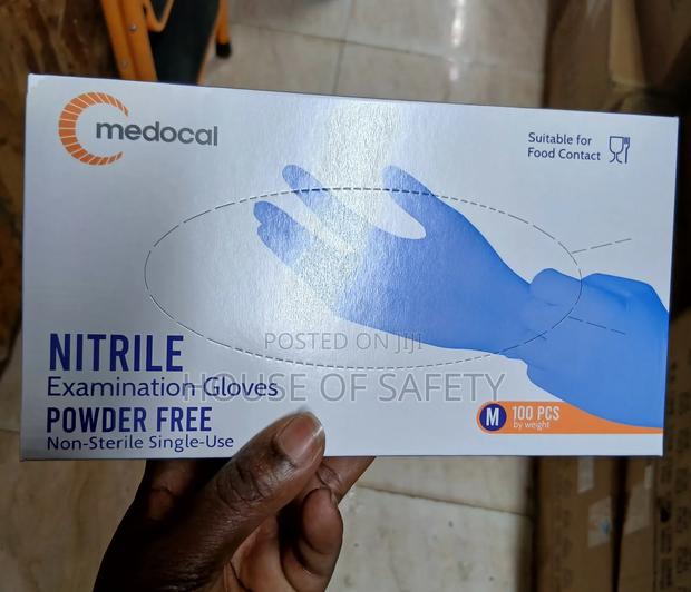 Dentist Nitrile Gloves - main view