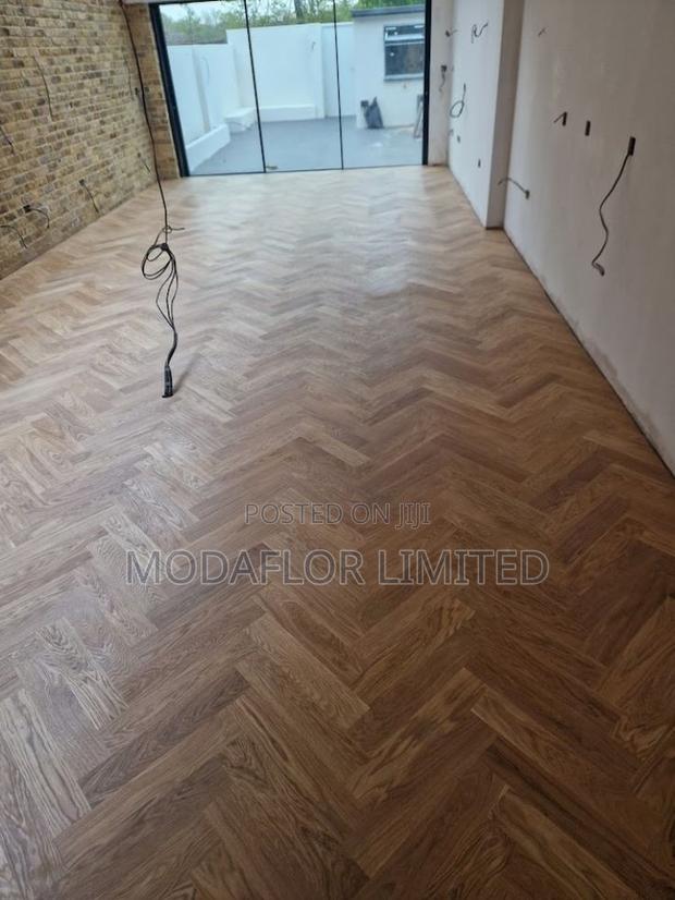 SPC Herringbone Flooring – Wood Texture Finish - main view