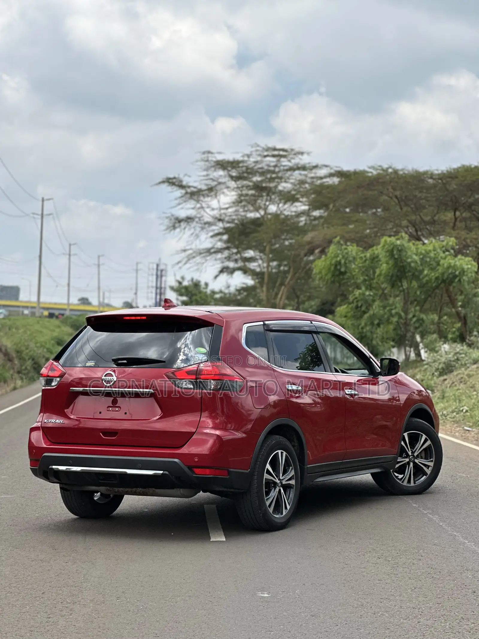 Nissan X-Trail 2.0 Petrol AWD 2018 Red