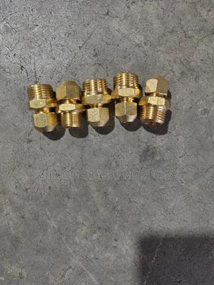 Adaptor Brass Make - main view