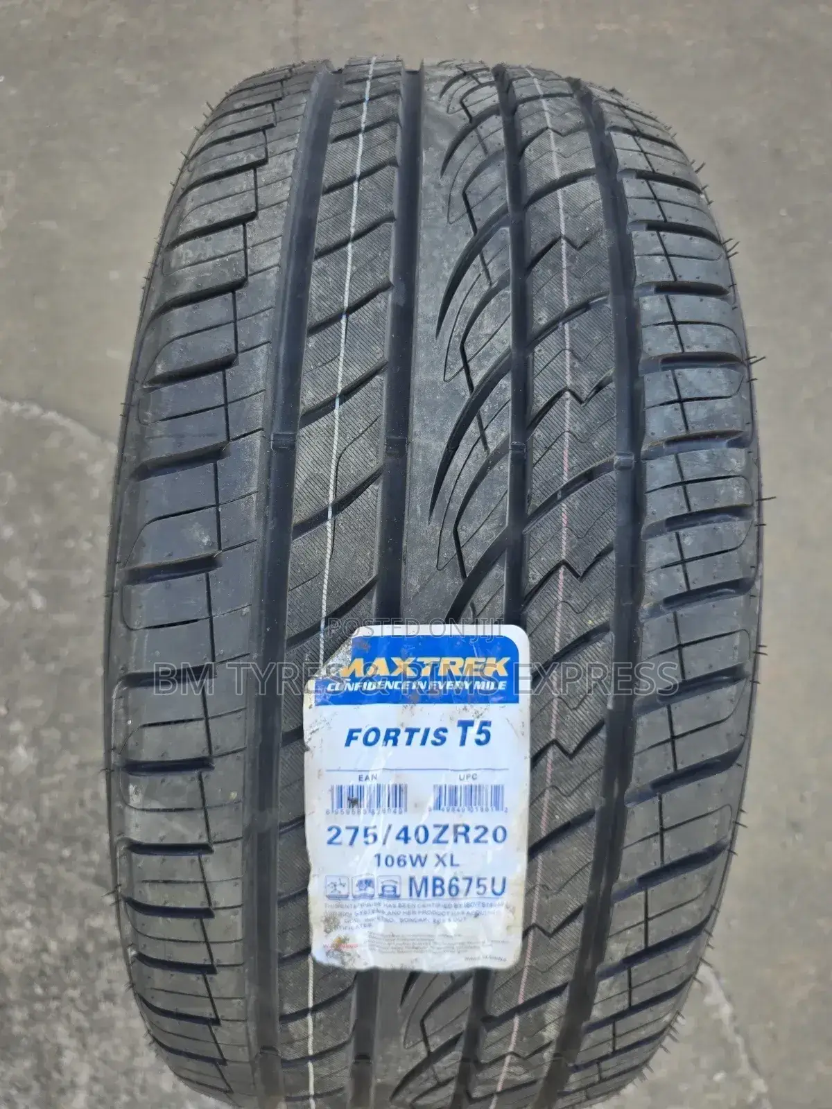 275 /40 R20 Maxtrek Tyres (Fortis T5)