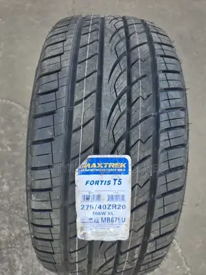 275 /40 R20 Maxtrek Tyres (Fortis T5)