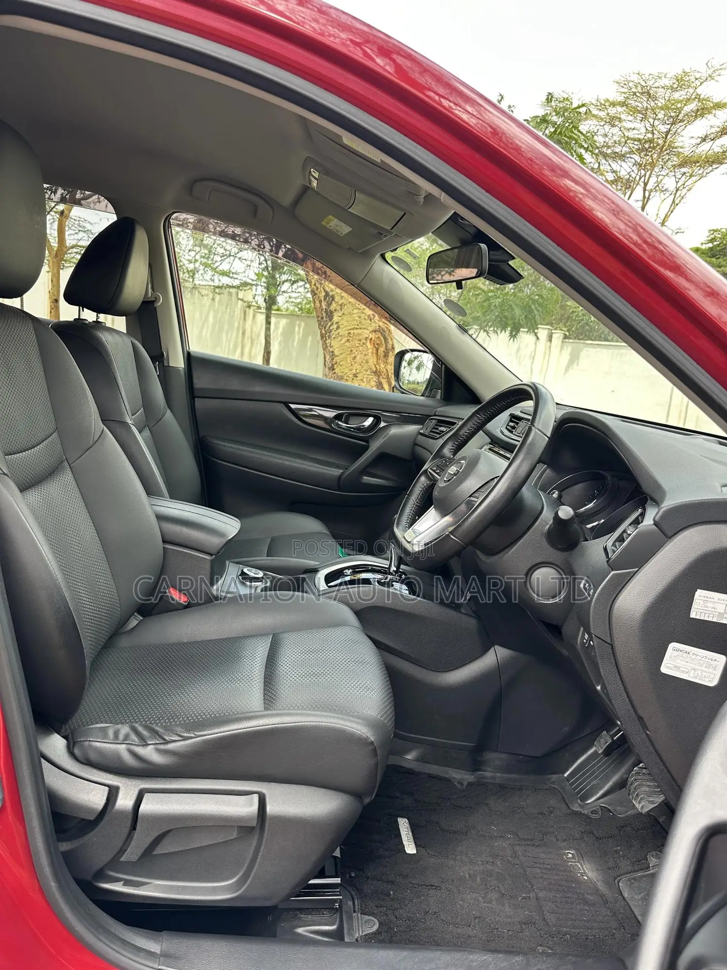 Nissan X-Trail 2.0 Petrol AWD 2018 Red