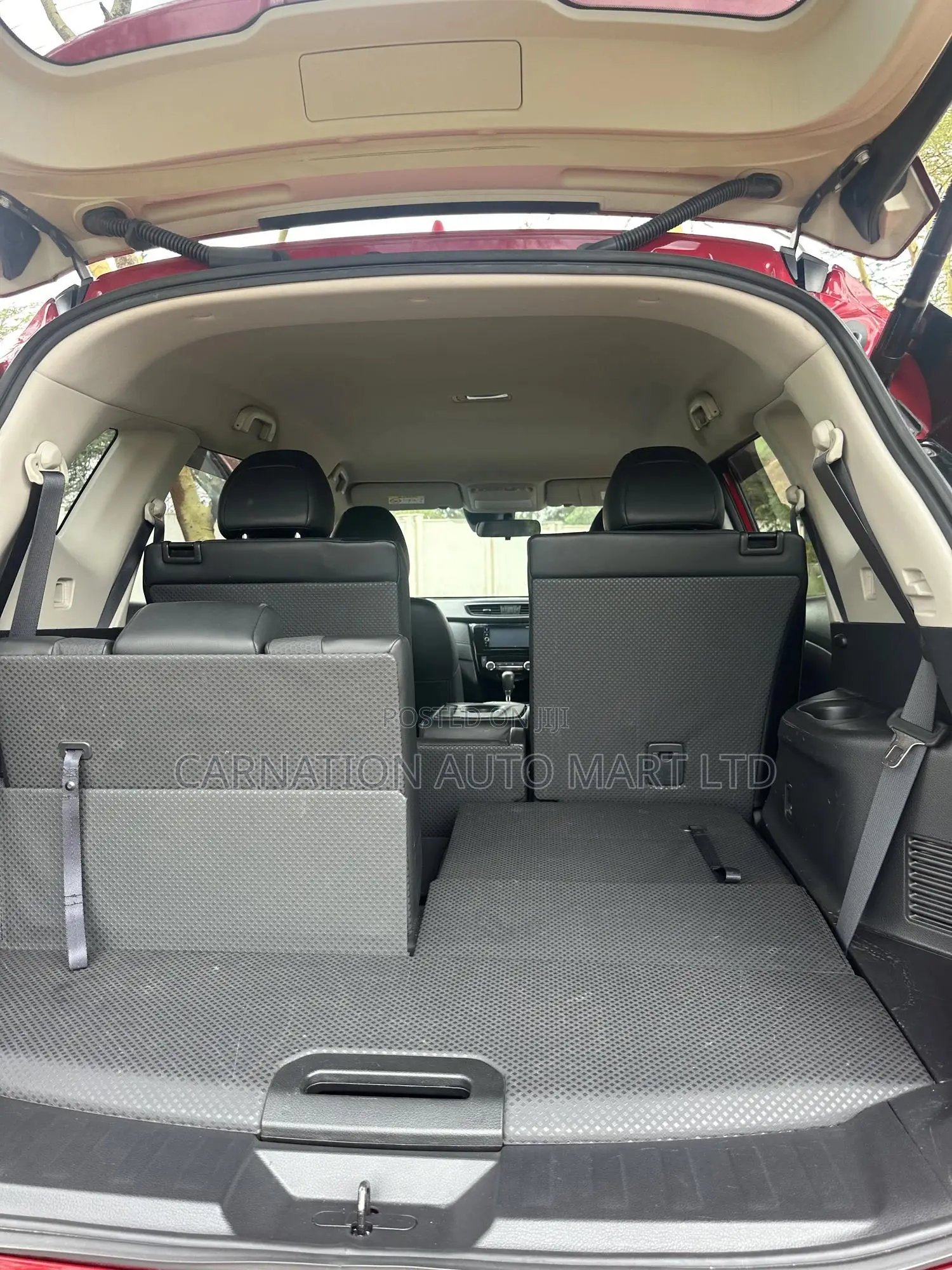 Nissan X-Trail 2.0 Petrol AWD 2018 Red
