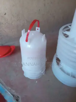Plastic Manual Poultry Chicken Feeder (3kg) + 3 Litres Drinker Set