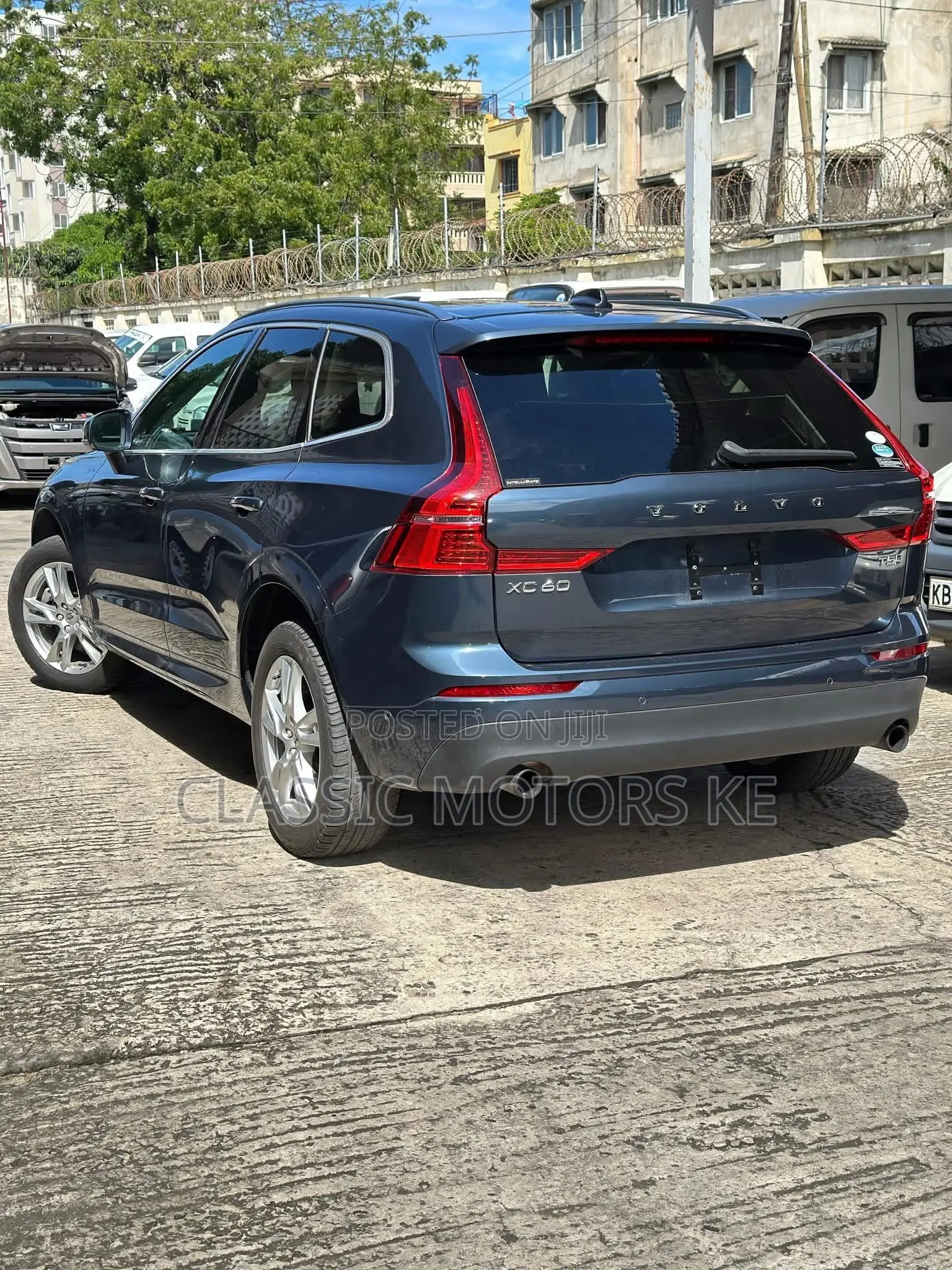 Volvo XC60 T5 Inscription AWD 2019 Black