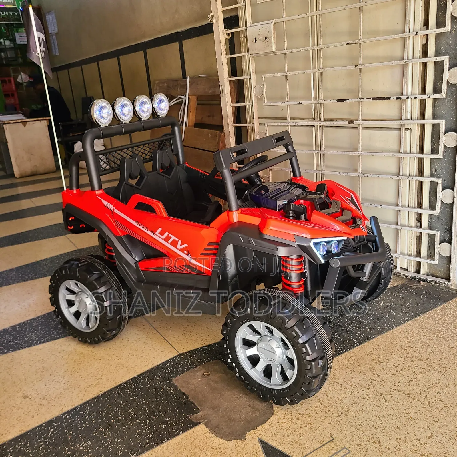 Little Explorer Rechargeable Electric Car