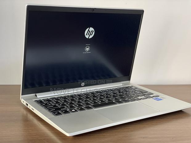 New Laptop HP ProBook 430 G8 8GB Intel Core i3 SSD 256GB