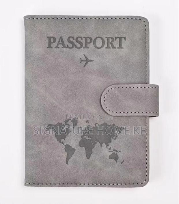 Leather Passport Holder Wallet - thumbnail 8