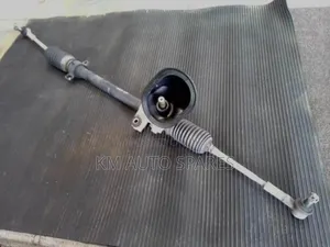 Nissan Pino Steering Rack.