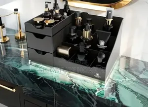 Cosmetic/Cologne Organizer