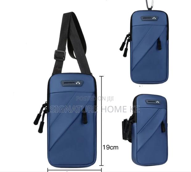 Sports Armband Phone Holder - thumbnail 4