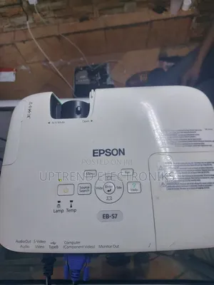 Epson Eb-S7 – Affordable Reliable Projector Kenya