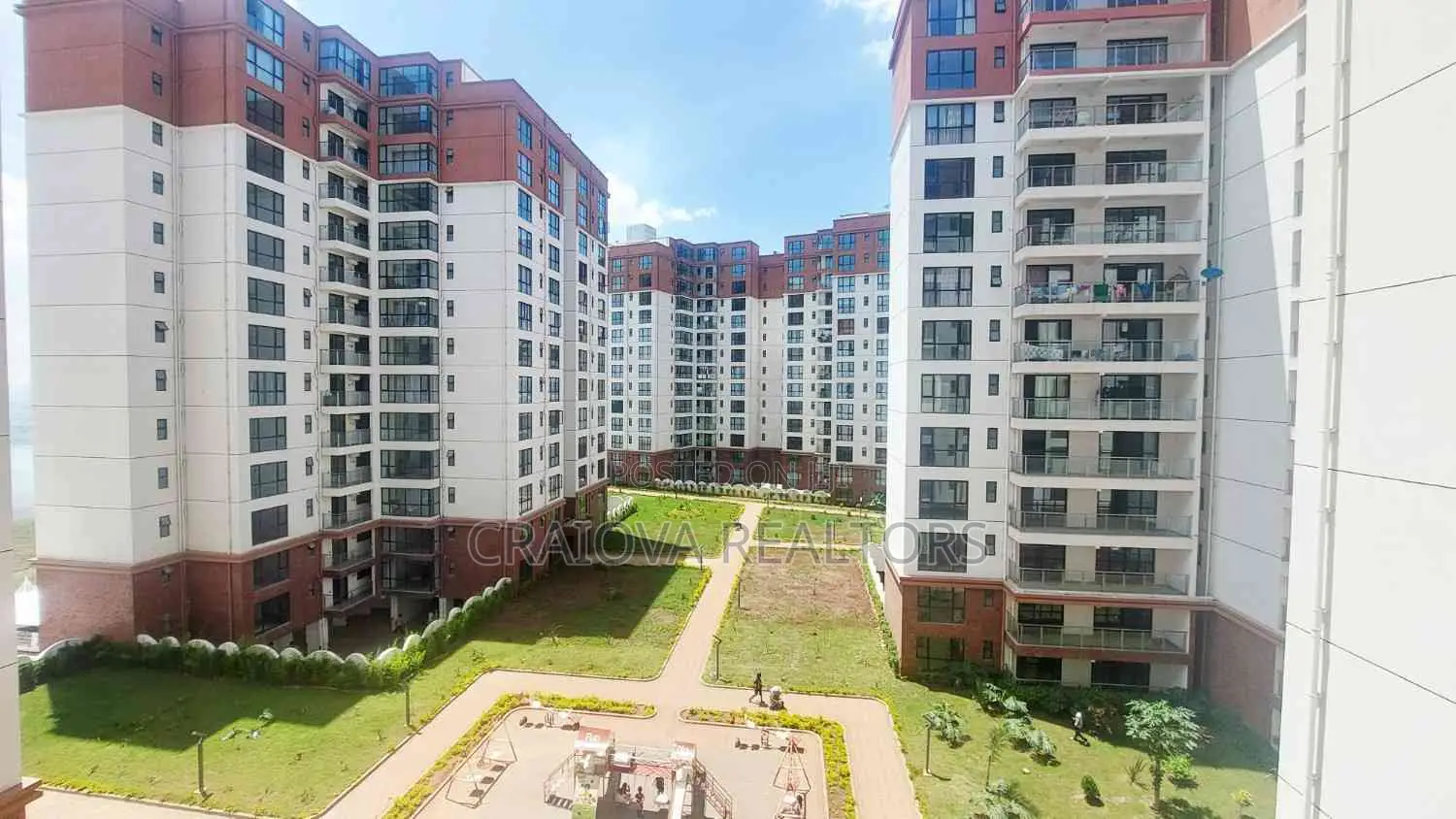 3bdrm Apartment in Hotel 67 Area for sale