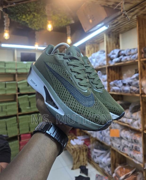 Quality Nike Zoomx Running Shoes Foam Cushioning Technology - thumbnail 2