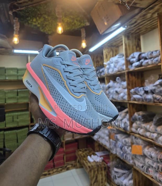 Quality Nike Zoomx Running Shoes Foam Cushioning Technology - thumbnail 6