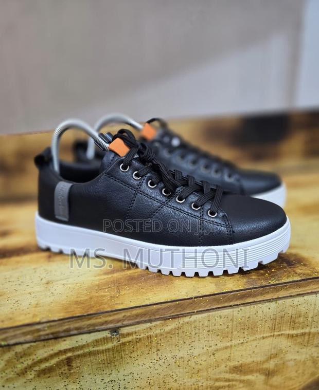 Casual Sneakers With a White Chunky Sole Size 40-45 - thumbnail 4