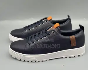 Casual Sneakers With a White Chunky Sole Size 40-45