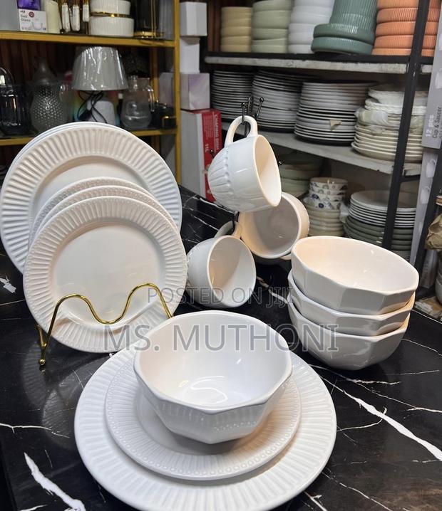 * Baum Wren 16-Piece Dinnerware Set in Grey / White - thumbnail 2