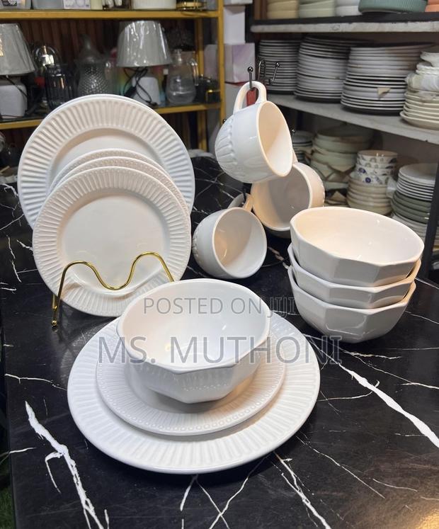* Baum Wren 16-Piece Dinnerware Set in Grey / White - thumbnail 3