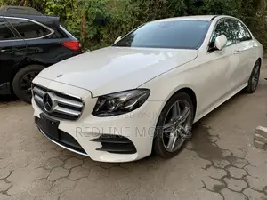 Mercedes-Benz E250 2018 Off white