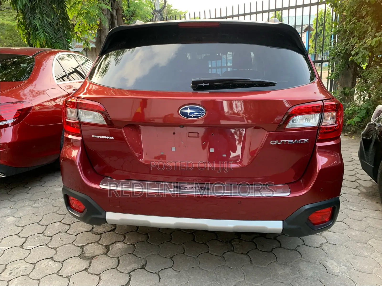 Subaru Outback 2.5i AWD 2018 Red