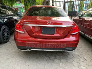 Mercedes-Benz E200 2018 Red