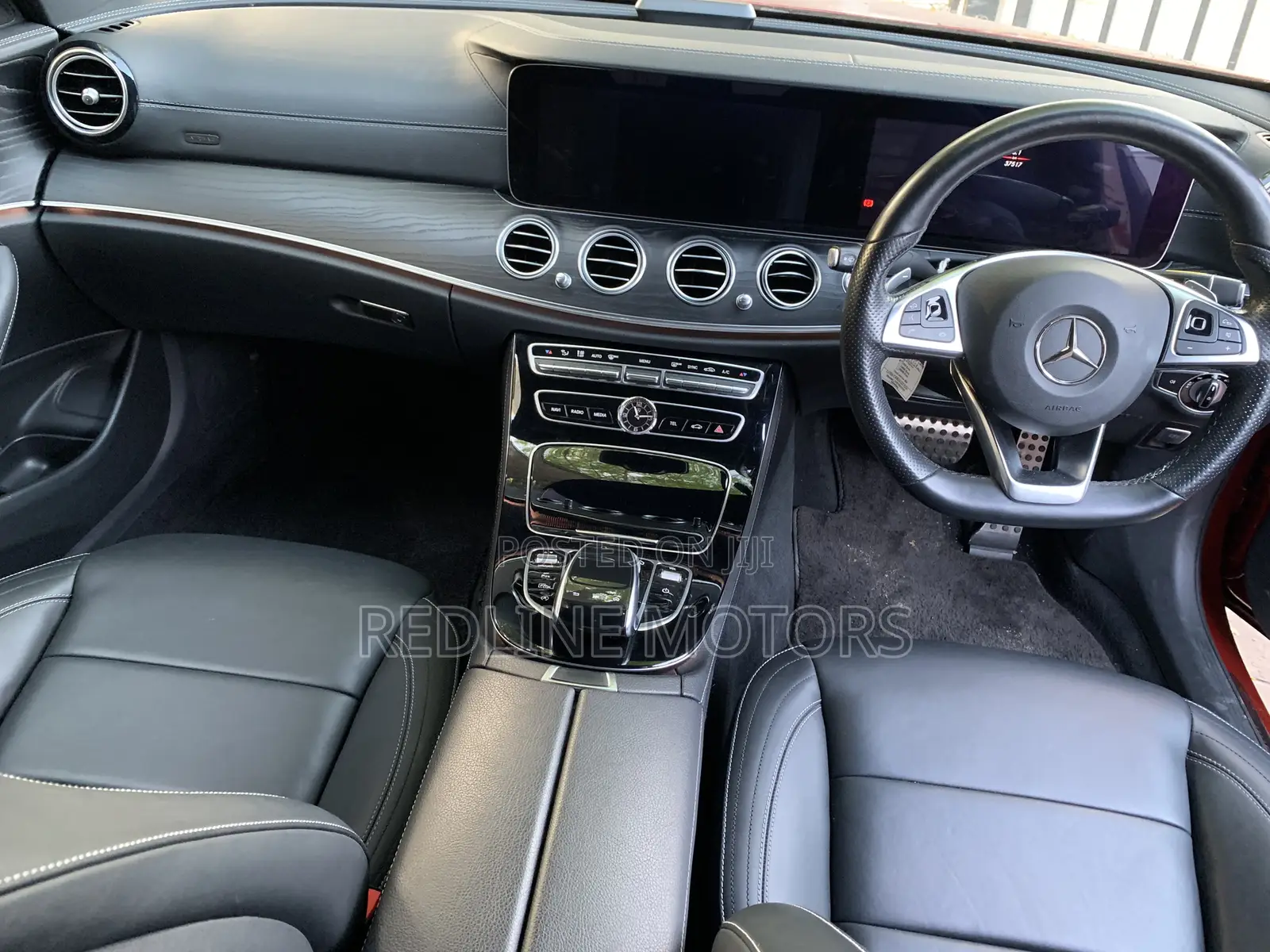 Mercedes-Benz E200 2018 Red