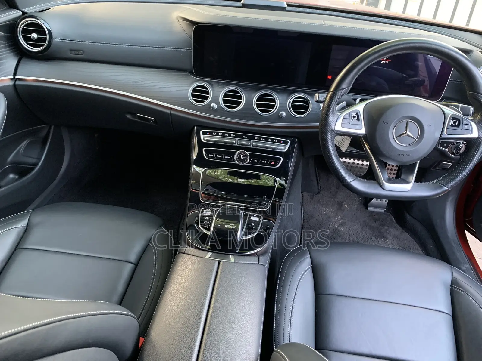 Mercedes-Benz E200 2018 Red