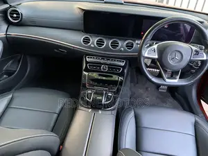 Mercedes-Benz E200 2018 Red