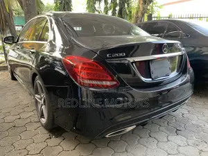 Mercedes-Benz C200 2018 Black