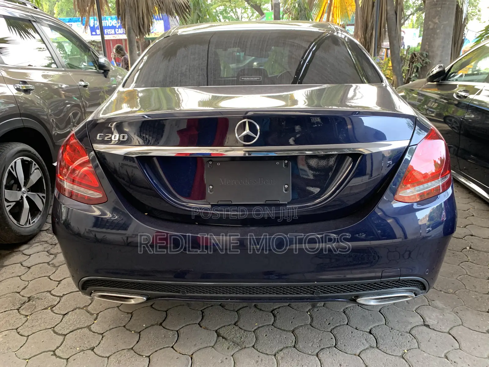 Mercedes-Benz C200 2018 Blue