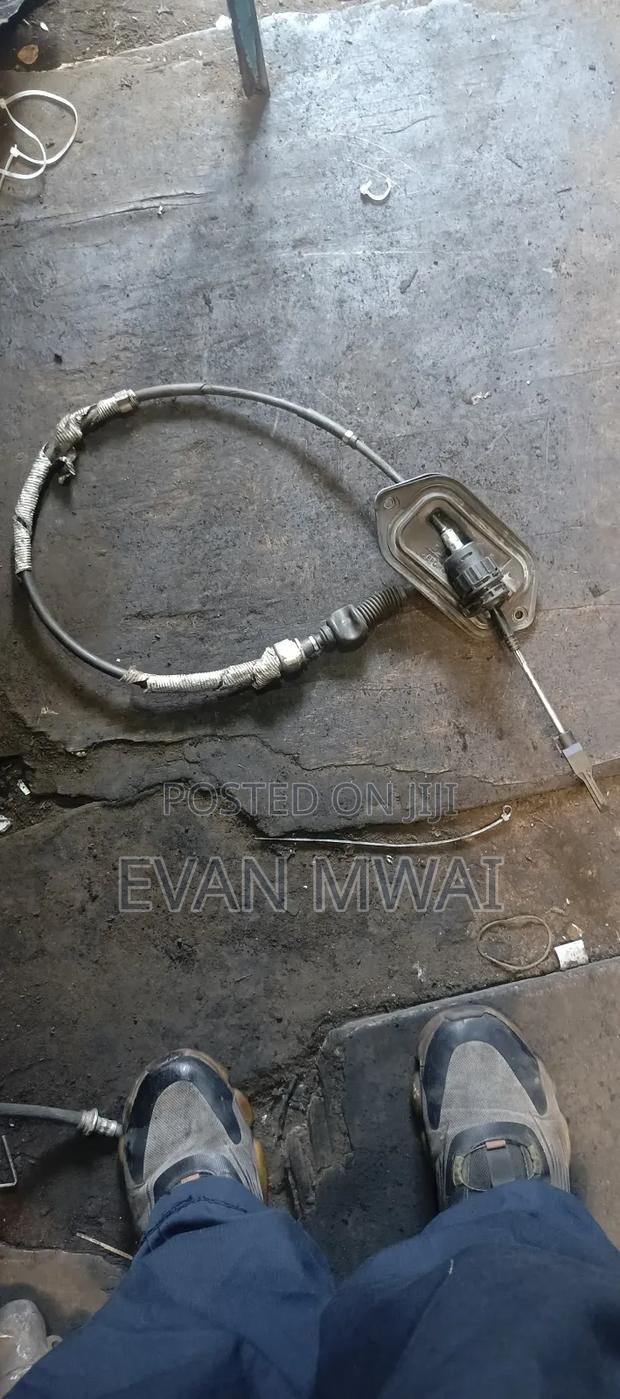 Toyota Ractis 2010 Gearbox Selector Cables - main view