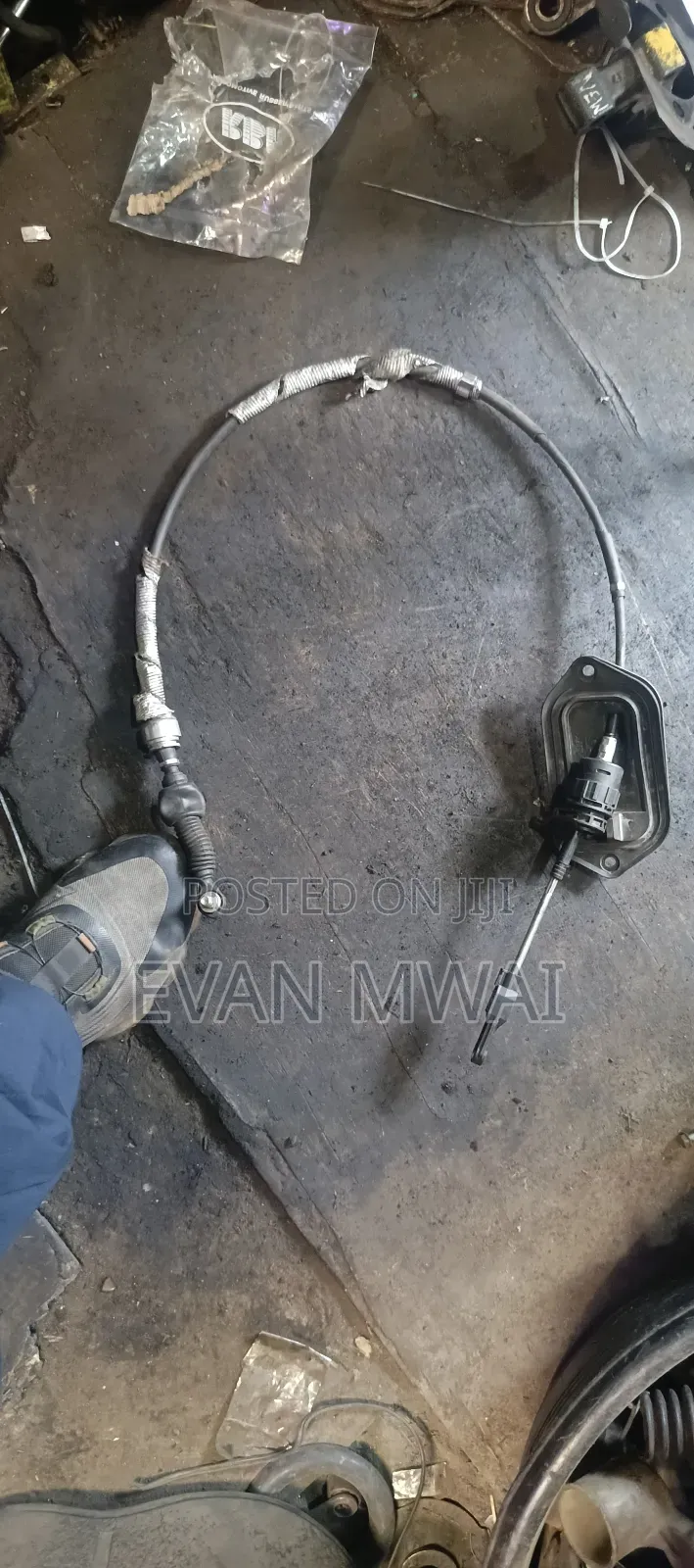Toyota Ractis 2010 Gearbox Selector Cables