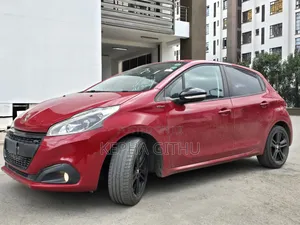 Peugeot 208 2019 Red
