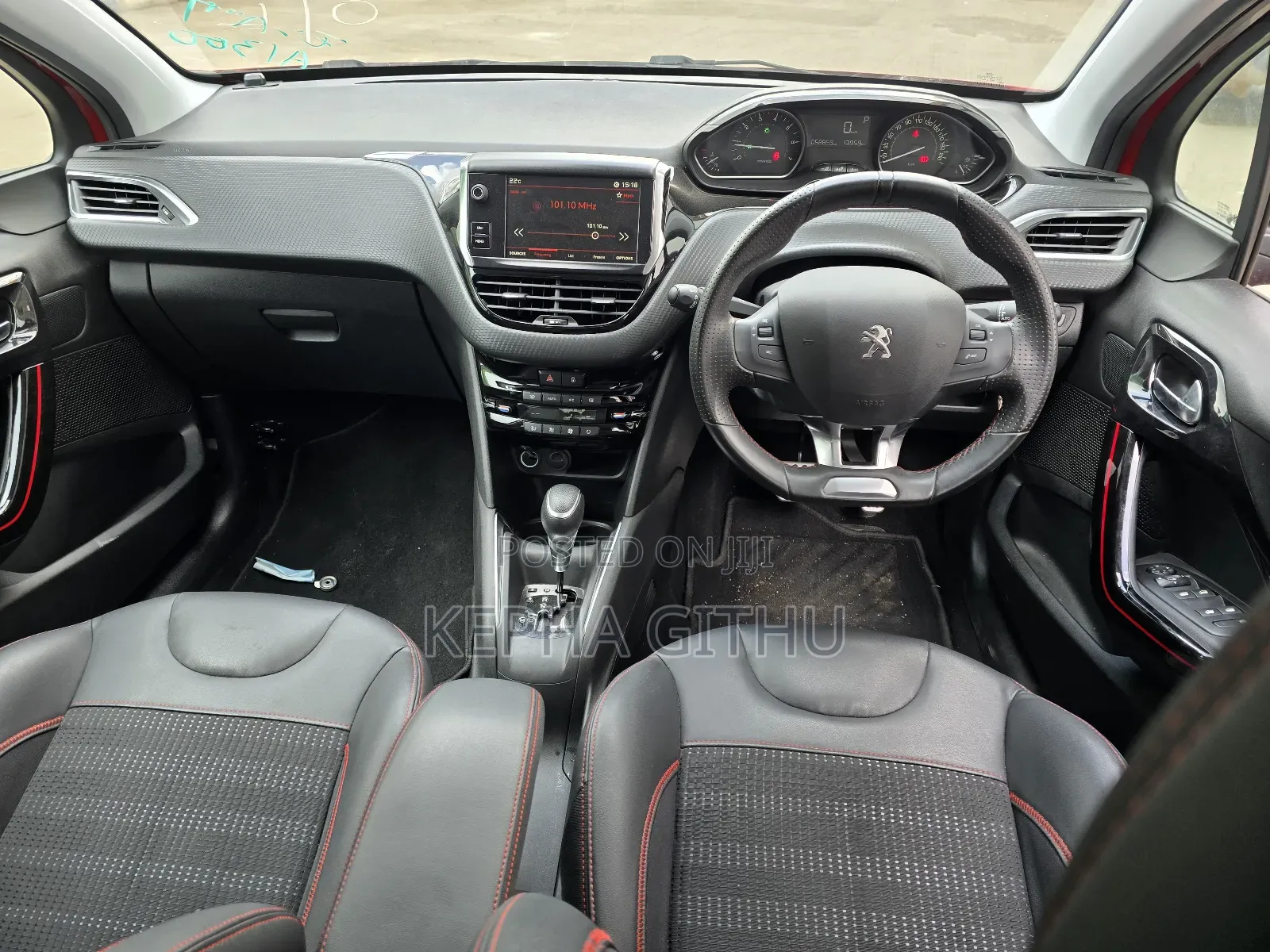 Peugeot 208 2019 Red