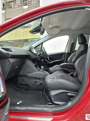 Peugeot 208 2019 Red