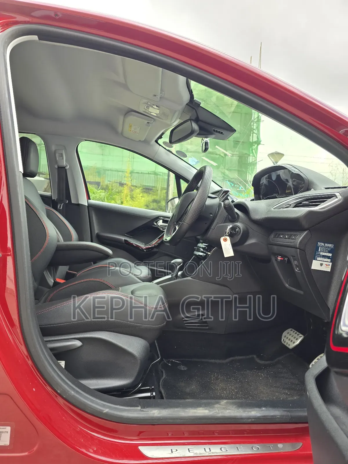 Peugeot 208 2019 Red