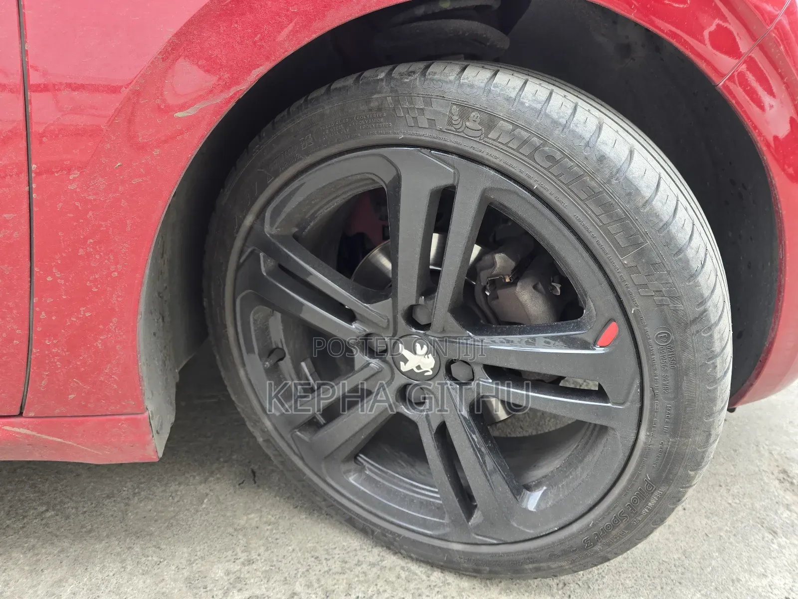 Peugeot 208 2019 Red