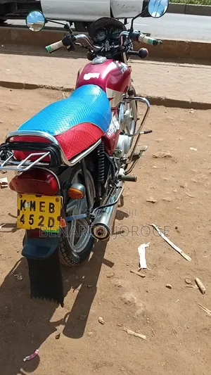 TVS 2018 Red
