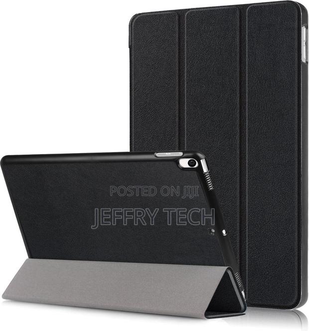 BTH iPad Air 3 / Pro 10.5 (2017) Case Book Case Smart Cover - Black