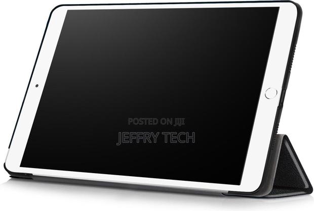BTH iPad Air 3 / Pro 10.5 (2017) Case Book Case Smart Cover - Black - thumbnail 3