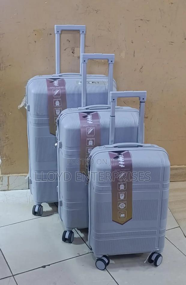 3 in 1 Unbreakable Pp Suitcase - thumbnail 2