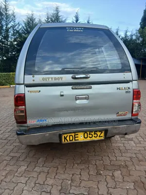 Toyota Hilux 3.0 D-4D 4x4 2015 Silver