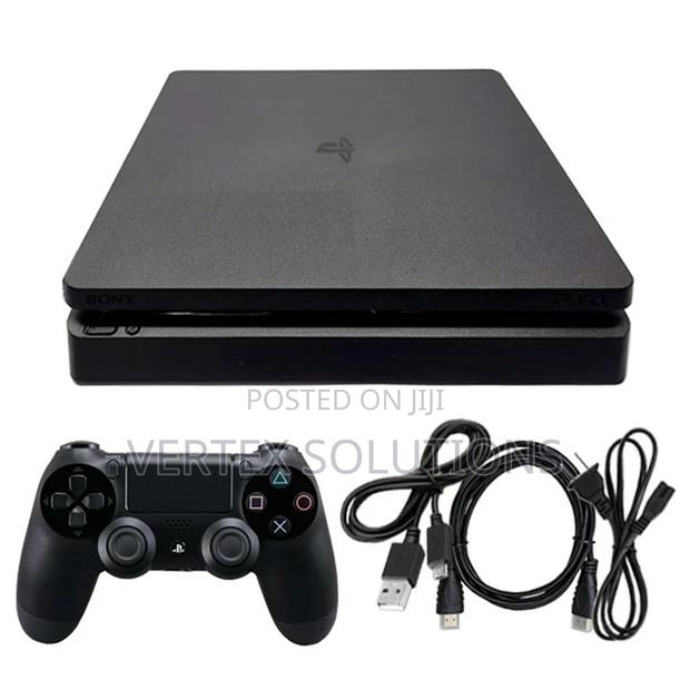 Playstation 4 Slim - main view
