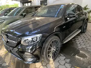 Mercedes-Benz GLC-Class 2018 Black